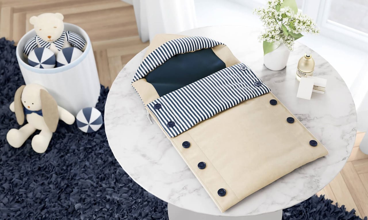 Porta Bebê com Capuz Luxo Azul Marinho