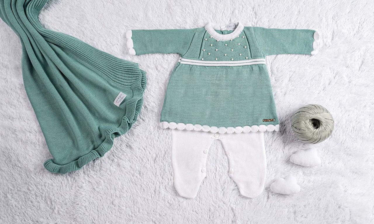 Saída Maternidade Tricot Vestido com Pérolas Verde 03 Peças — vista alternativa