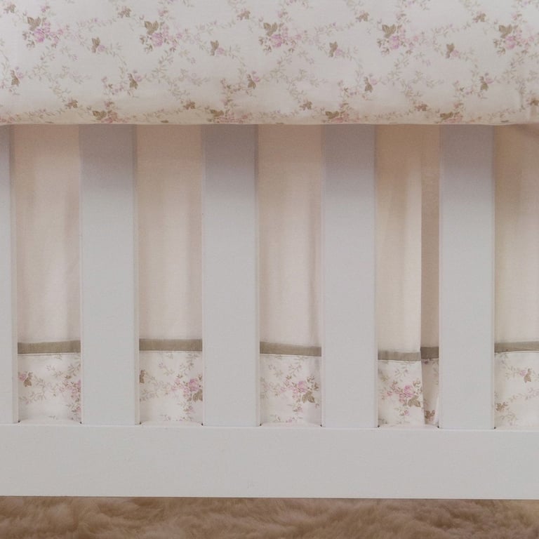 Saia de Berço Flor do Campo