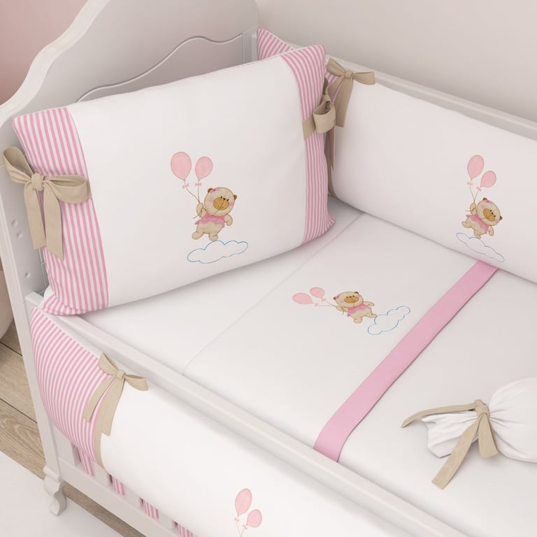 Kit Berço Ursinha Nina e o Balão