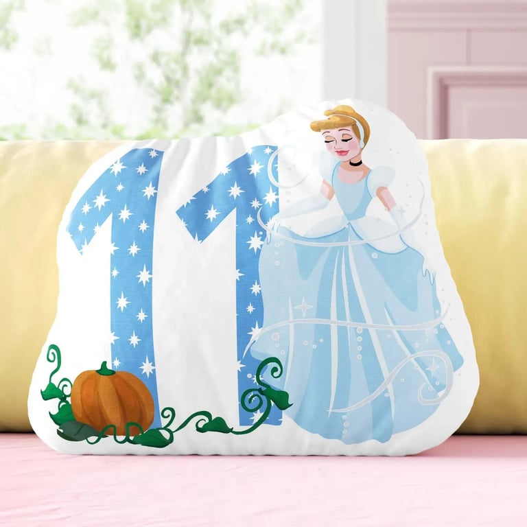 Almofada Mesversário 11 meses Princesas Disney