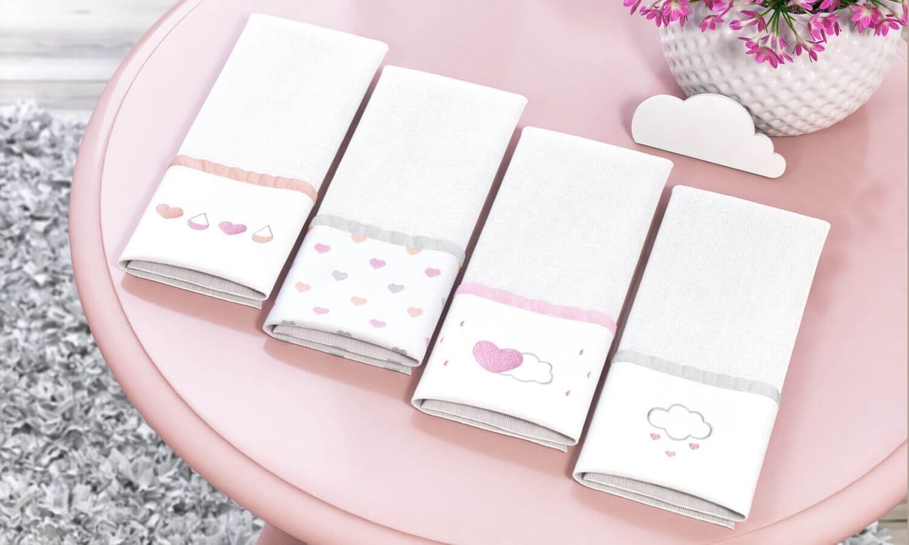 Jogo de Fraldas Ombro com Barra Chuva de Amor Rosa 4 Peças