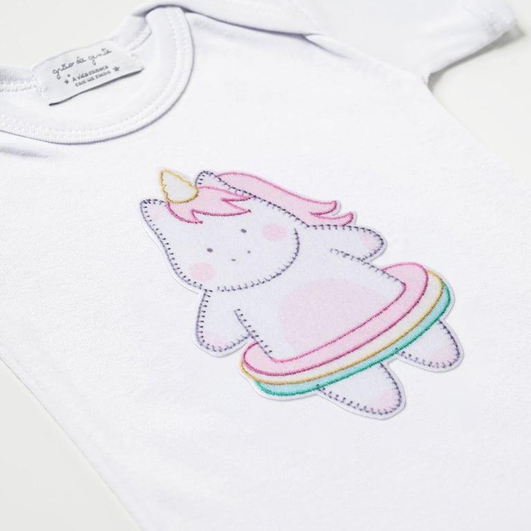 Body Manga Curta Unicórnio Arco-íris Bambolê Colorido Tam P