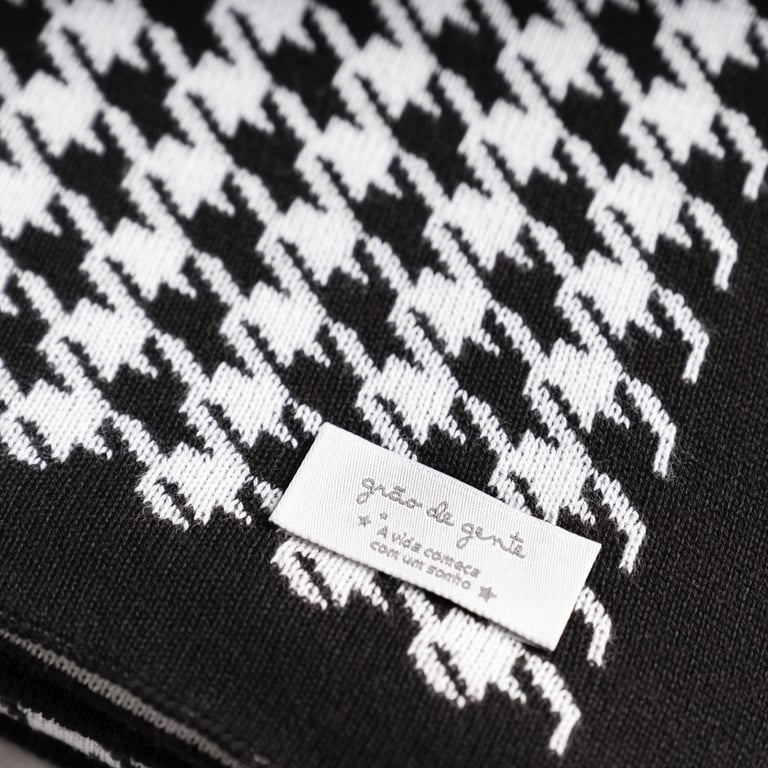 Manta Bebê Tricot Jacquard Pied de Poule Preto 80cm