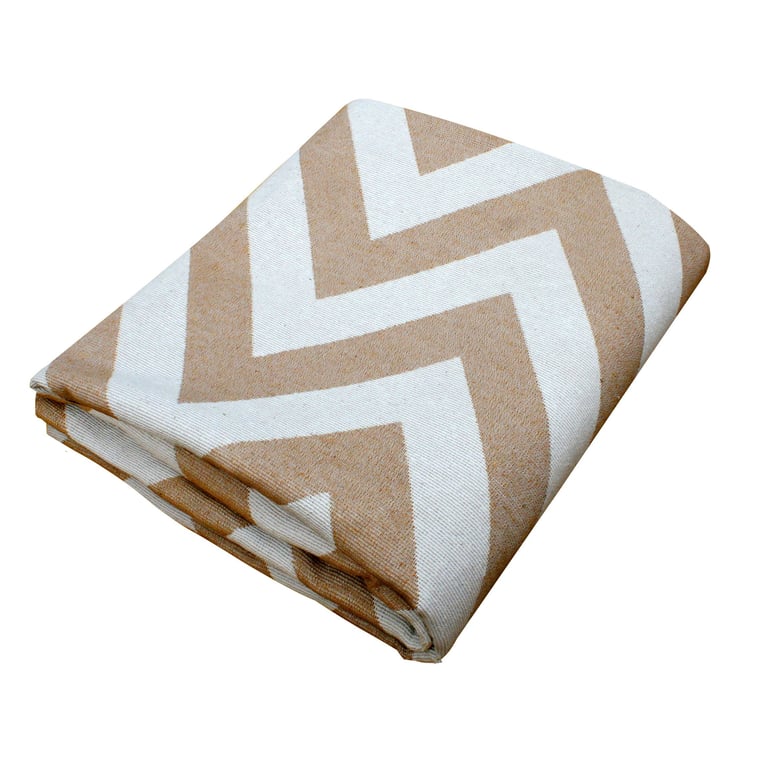 Tapete Retangular Chevron Bege 1,50m