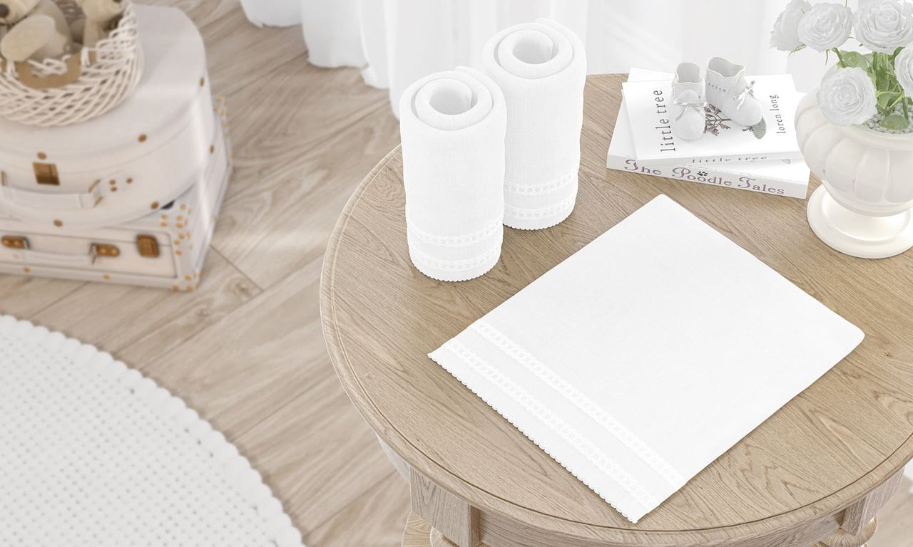 Jogo de Fraldas Ombro Branco Clássico com 3