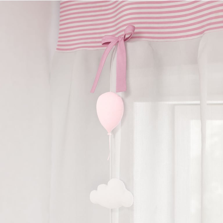 Pêndulos Cortina Nuvem e Balão Rosa