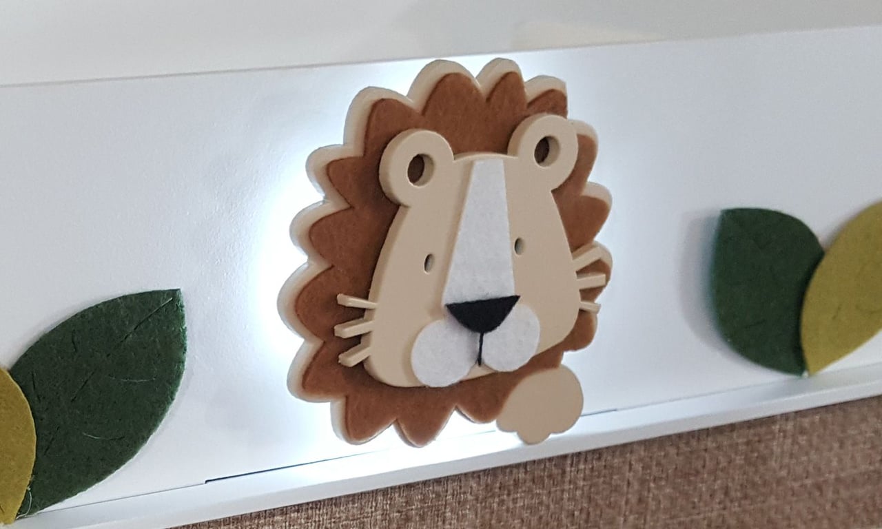 Bandeja e Potes LED Leãozinho — vista alternativa