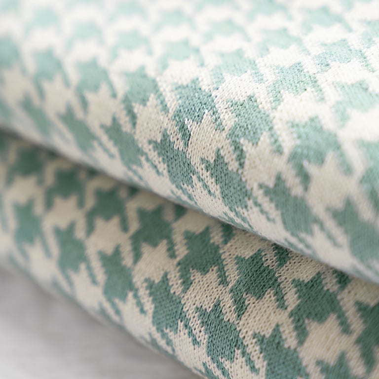 Manta Bebê Tricot Jacquard Pied de Poule Preto 80cm — vista alternativa