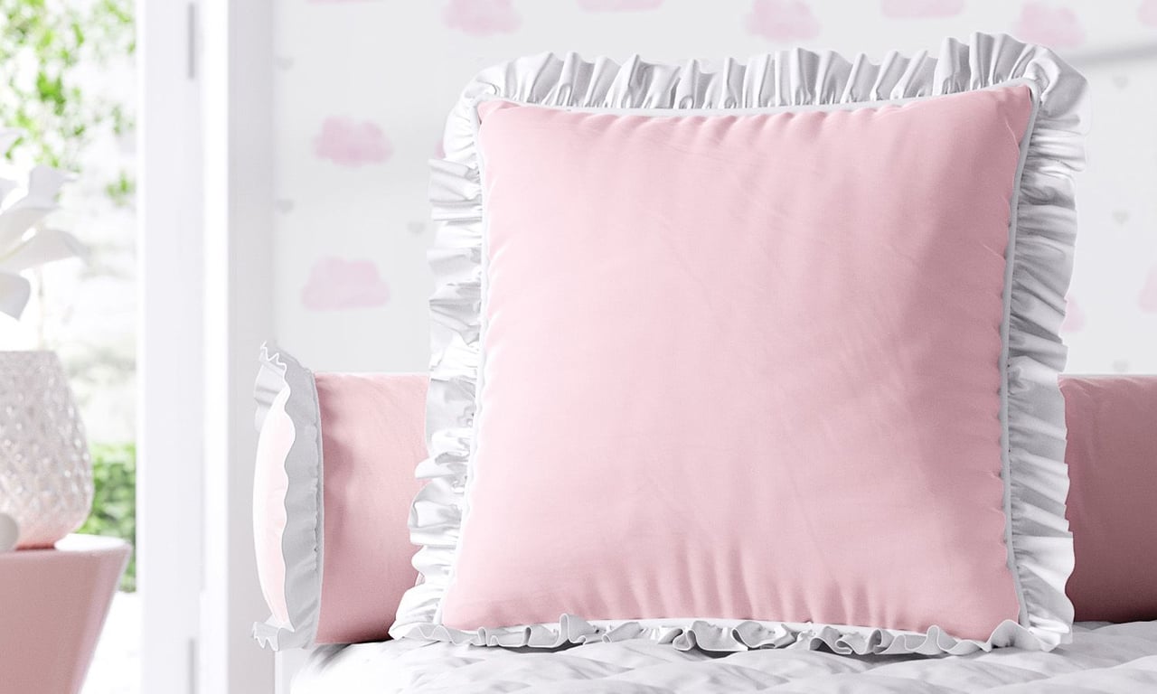 Almofada Quadrada Rosa Babadinho Branco 38cm