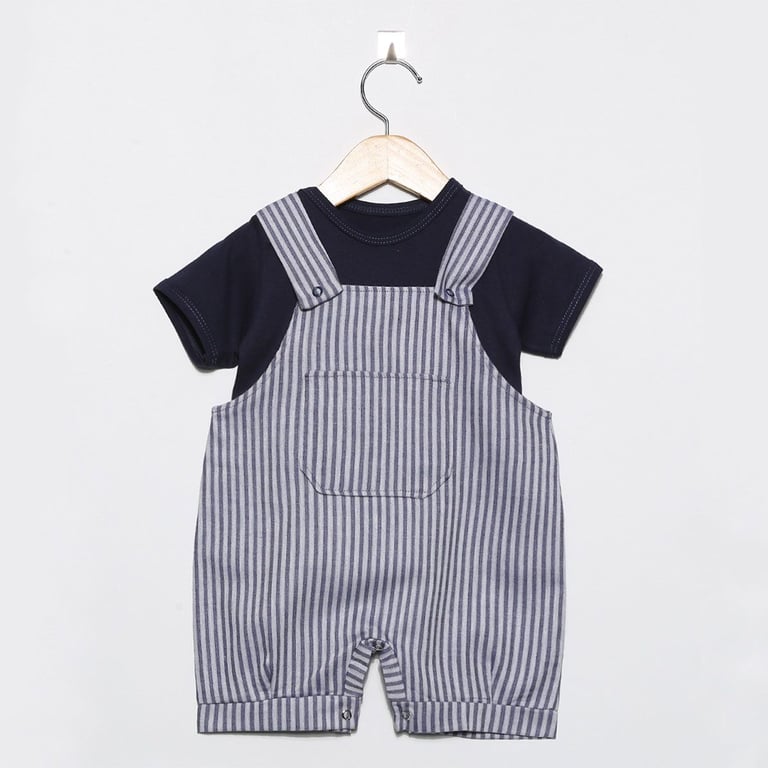 Macacão Curto Listrado Azul Marinho Tam G
