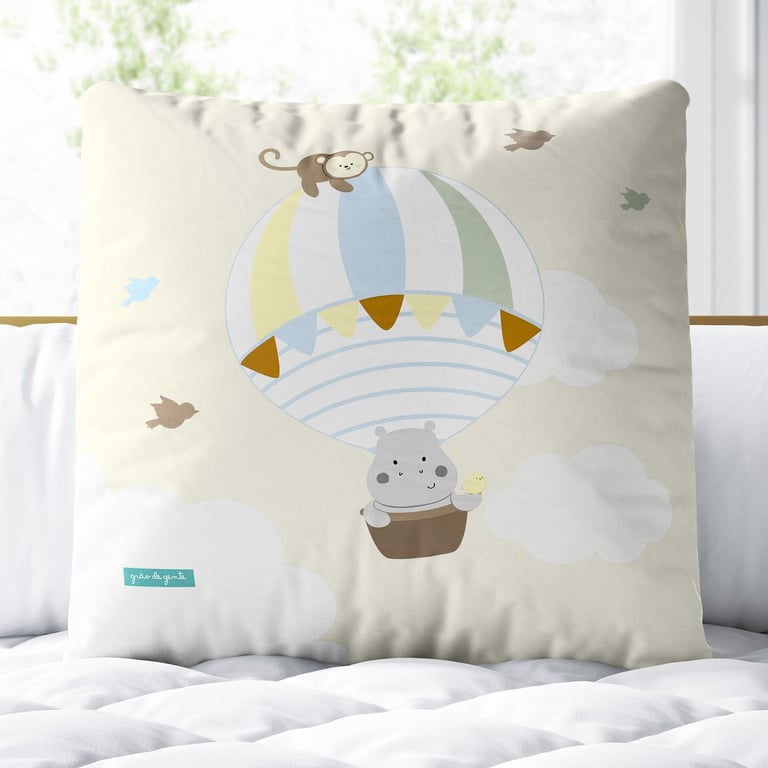 Almofada Quadrada Bichinhos no Balão 30cm