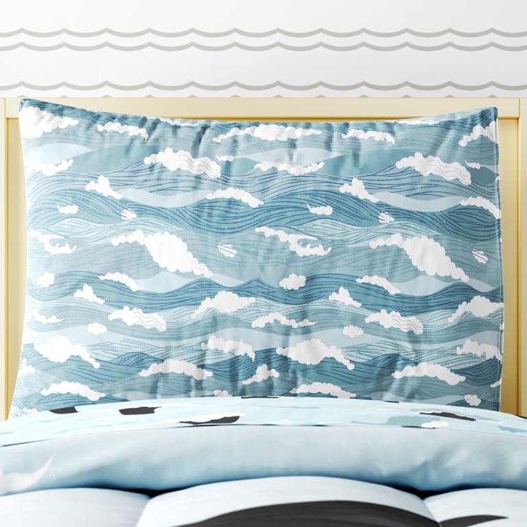 Fronha de Travesseiro Infantil Ondas do Mar Azul e Branco