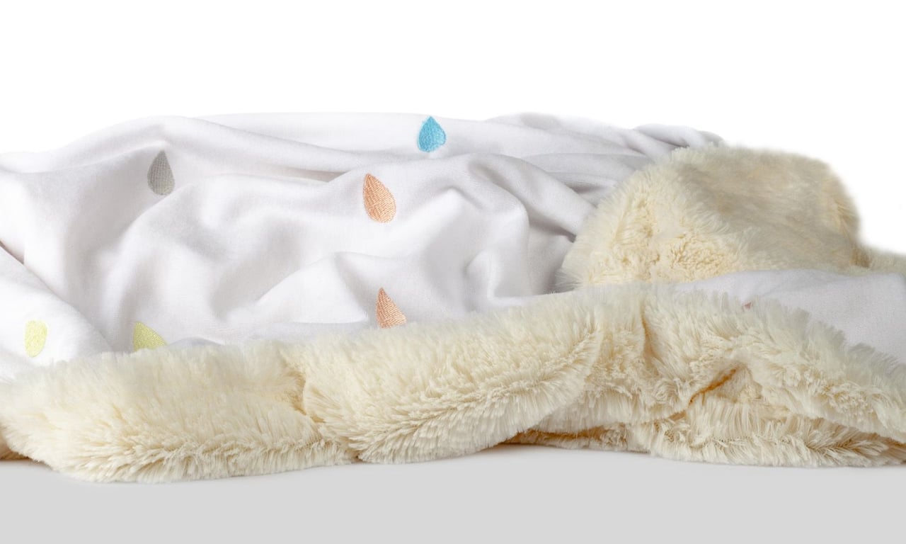 Cobertor Bordado Gotinhas Coloridas