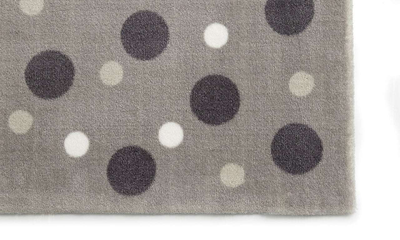 Tapete Retangular Cinza Bolinhas Tricolor Verde 1,50m