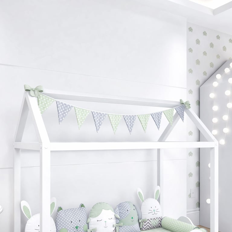 Varal de Cama Bandeirinhas Amiguinhas 1,60m