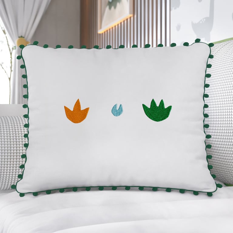 Almofada Pompom Pegadas de Dinossauro 43cm