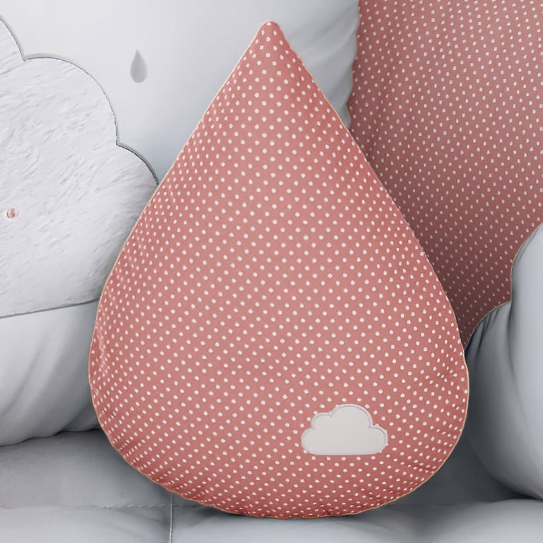 Almofada Gota Bolinha Rosa com Nuvem 30cm