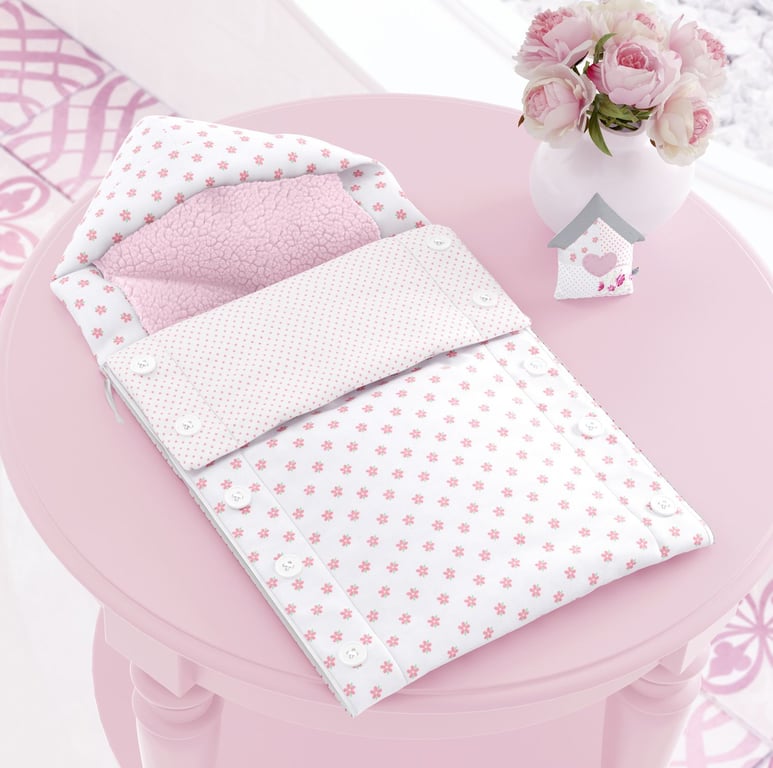 Porta Bebê com Capuz Patchwork Rosa