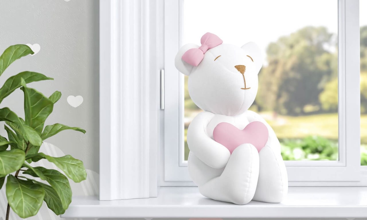 Ursinha Branca com Coração Rosa 42cm