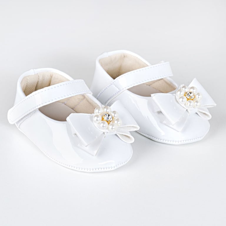 Sapatilha de Bebê Flor de Pérola Verniz Branco Tam 15