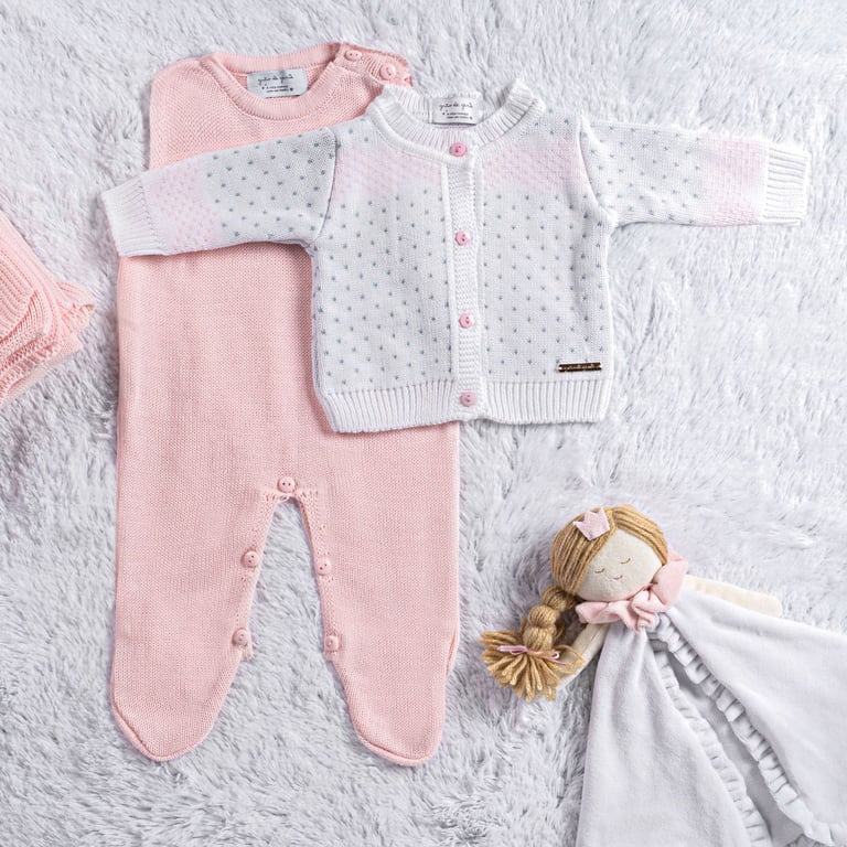 Saída Maternidade Tricot Jacquard Casaquinho Branco/Rosa 03 peças