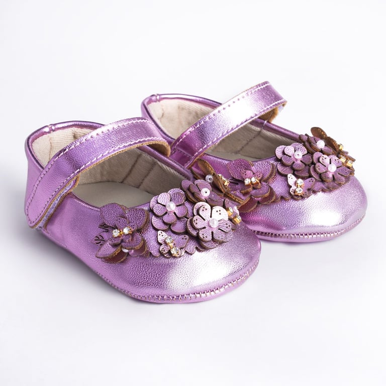 Sapatilha de Bebê Flores Primavera Strass e Pérola Rosé Tam 14 — vista alternativa