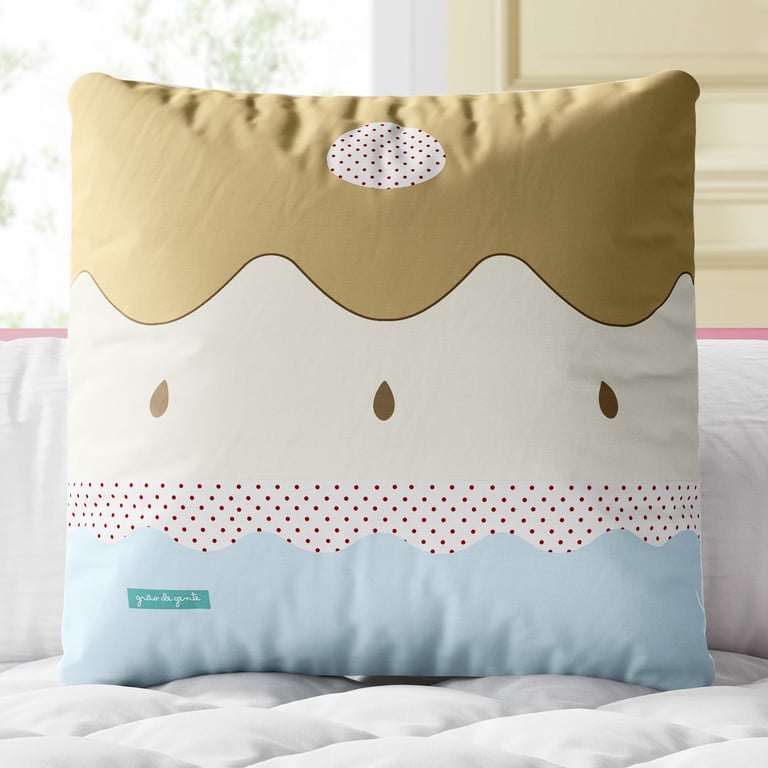 Almofada Quadrada Doce Encanto Cupcake Cerejinha 30cm