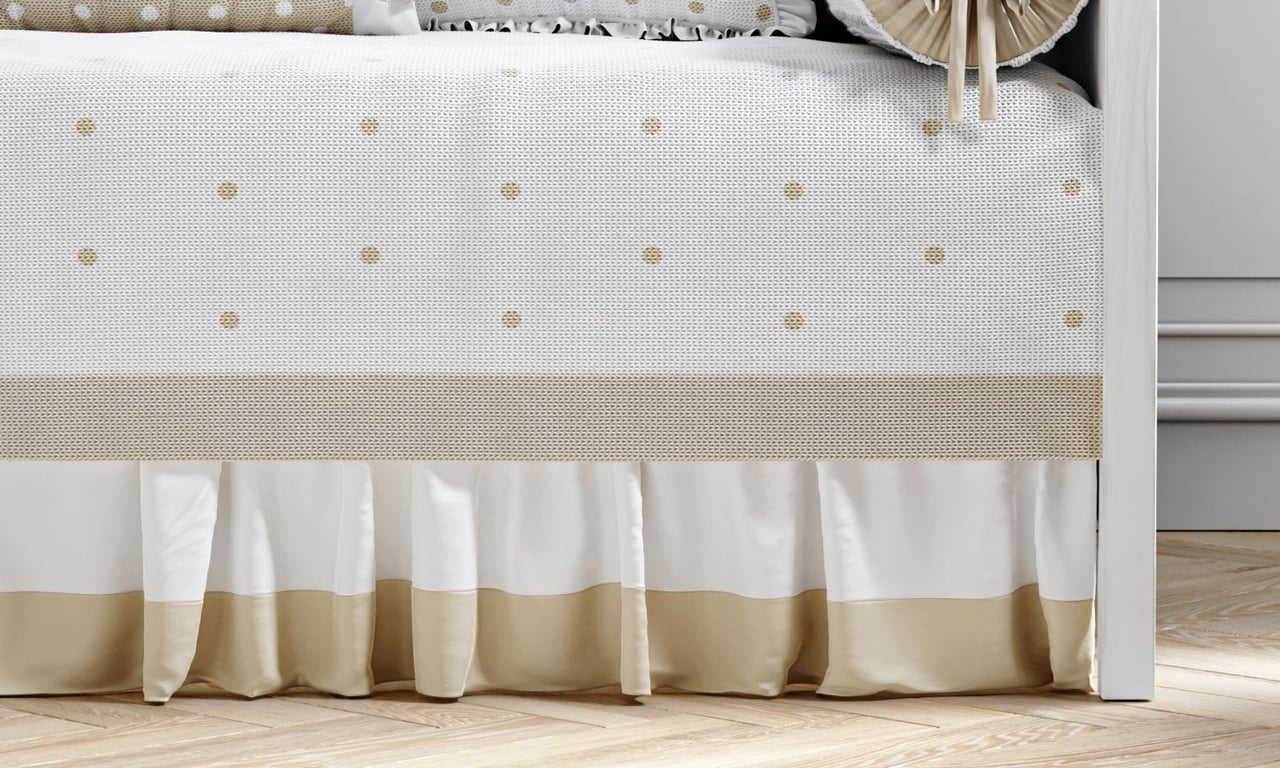 Saia de Cama Babá Branco/Bege — vista alternativa