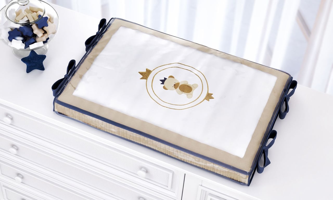 Trocador de Fraldas Urso Teddy Realeza — vista alternativa