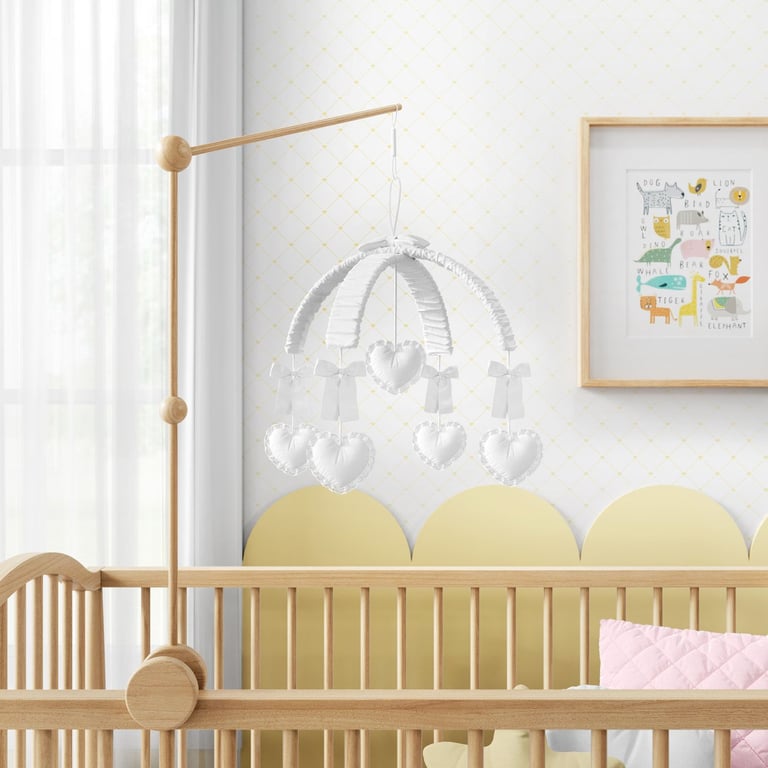 Móbile Coração de Renda Branco — vista alternativa