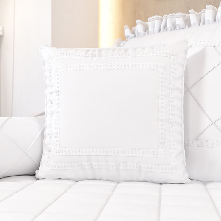 Almofada Branco Clássico 38cm