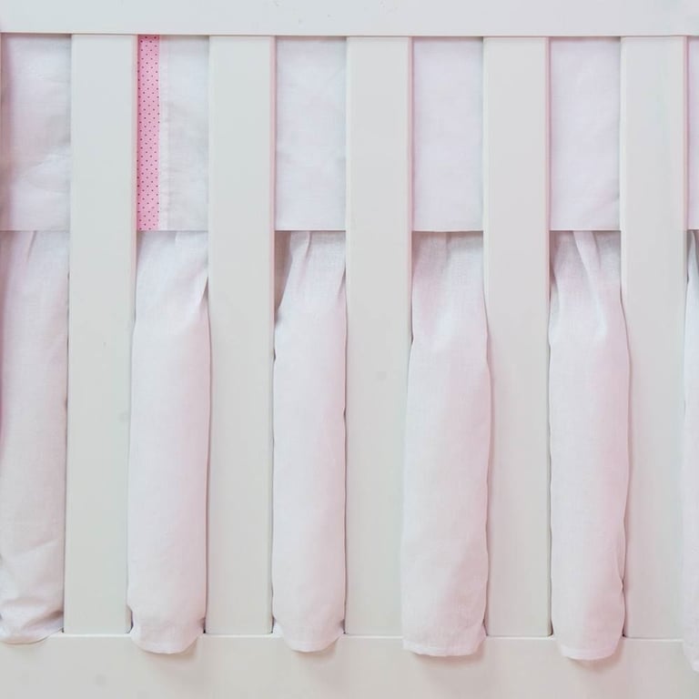 Saia de Berço Ursa Realeza Rosa