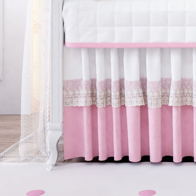 Saia de Berço Barra Rosa com Renda