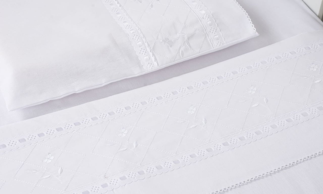 Jogo de Lençol Berço Bordado Borboletas 3 Peças — vista alternativa