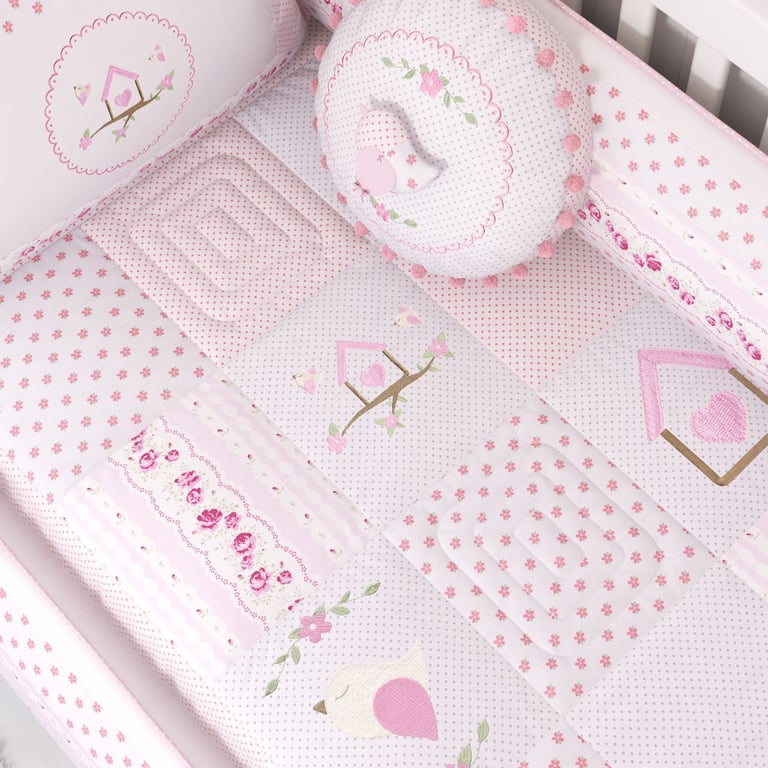 Edredom de Berço Patchwork Rosa