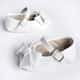Sapatilha de Bebê Maxi Laço Verniz Off-White Tam 14 - imagem 3