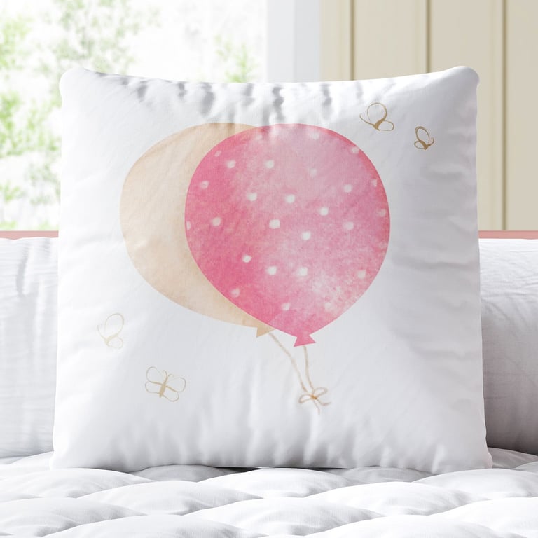 Almofada Quadrada Balões e Borboletinhas Rosa e Bege 30cm