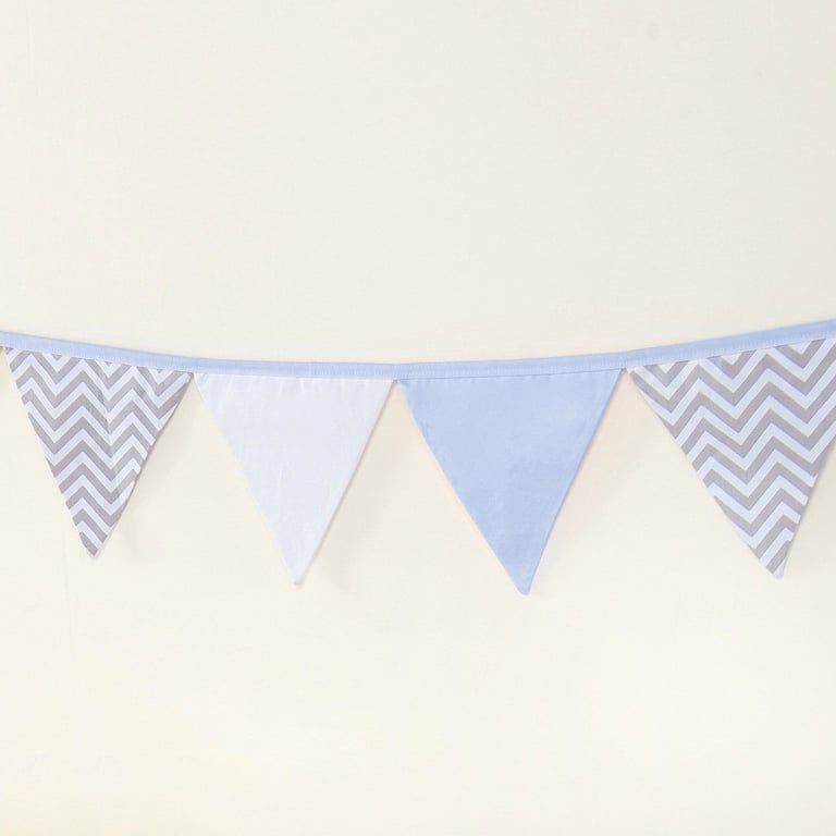 Varal de Berço Bandeirinhas Chevron Azul 1,60m