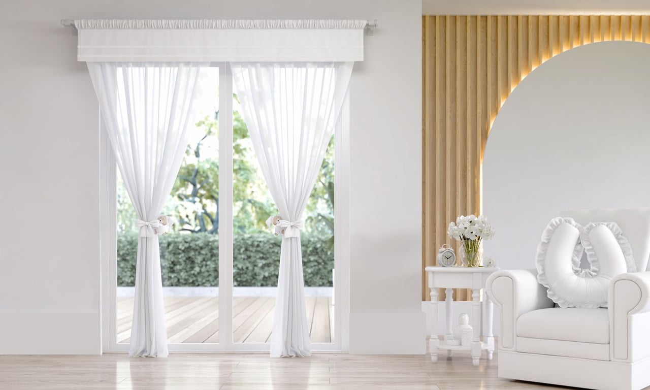 Cortina Branco Clássico 2,30m — imagem 1 de 2
