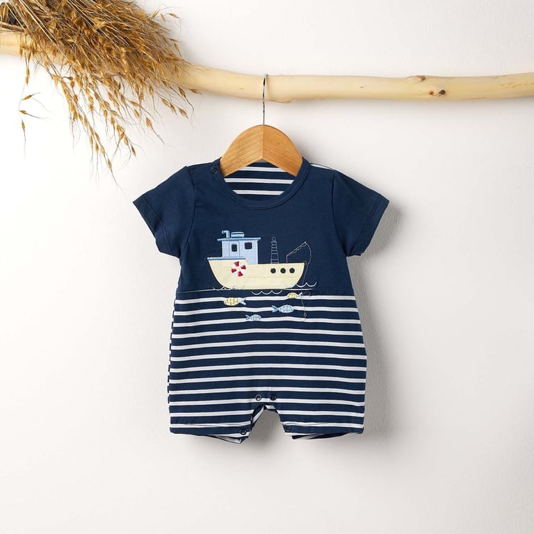 Macacão Curto Listrado Alto Mar