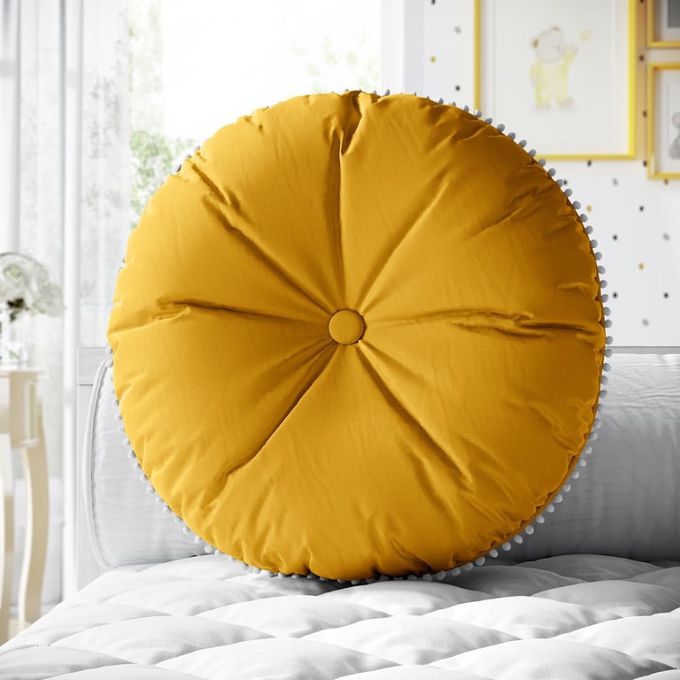 Almofada Redonda Botão e Pompom Amarelo Mostarda 30cm