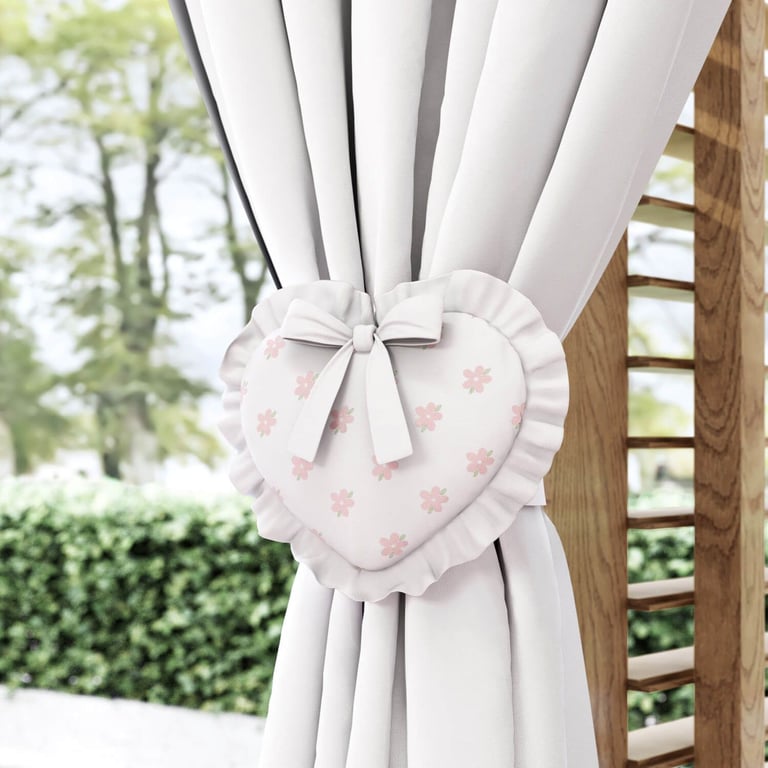 Prendedor de Cortina Coração Florzinhas 2 Peças