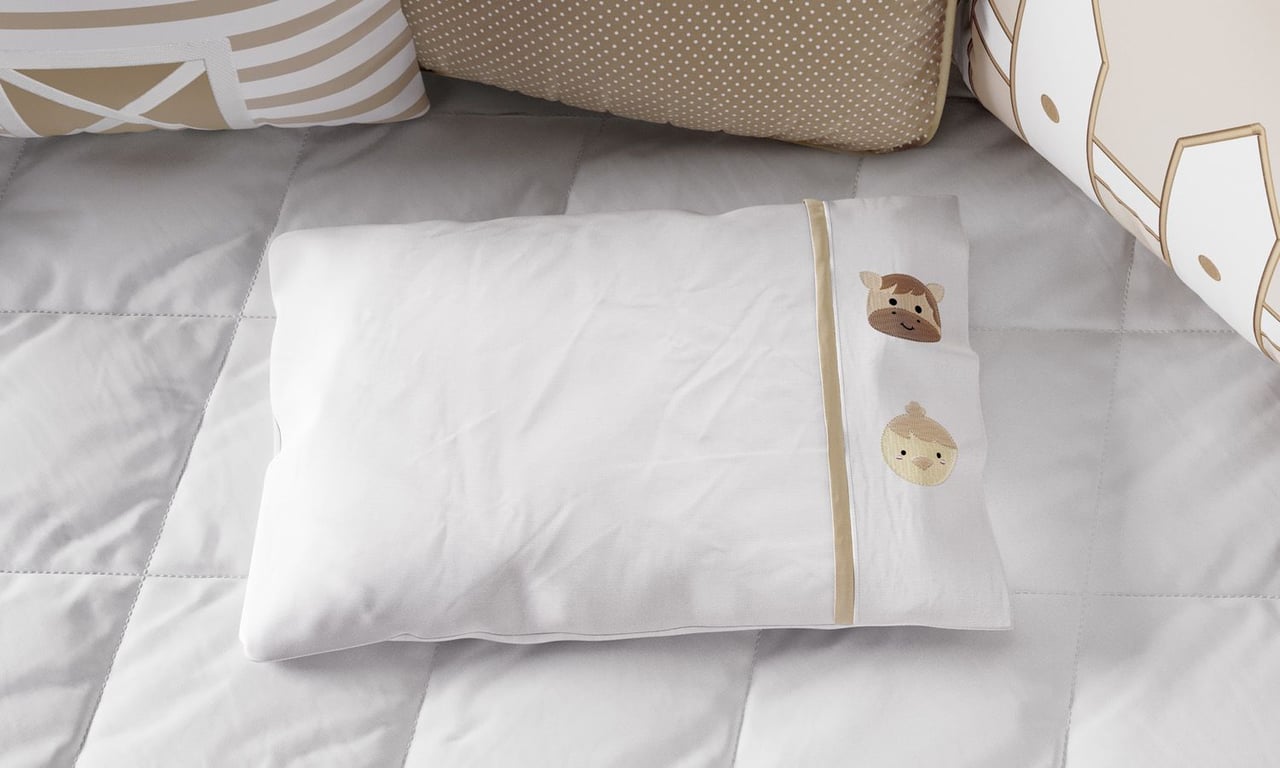 Jogo de Fronhas Bordado Fazendinha — vista alternativa