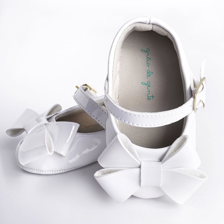 Sapatilha de Bebê Maxi Laço Verniz Off-White Tam 14