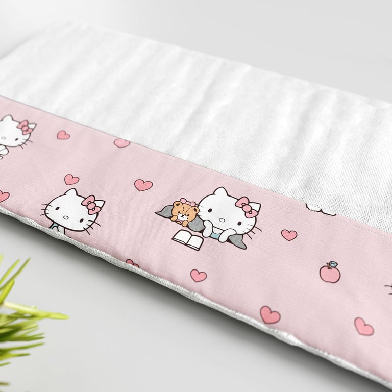 Jogo de Fraldas de Boca Hello Kitty 4 Peças — vista alternativa