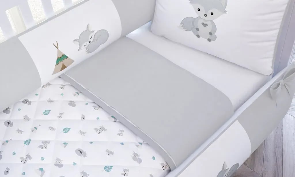 Edredom Branco Raposinha Cinza — vista alternativa