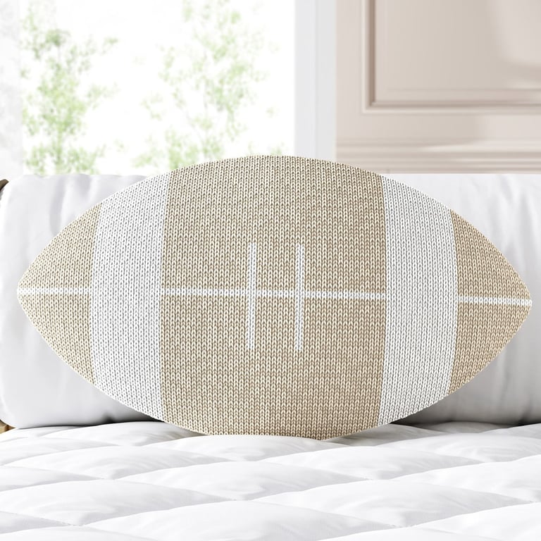 Almofada Tricot Bola de Futebol Americano Bege