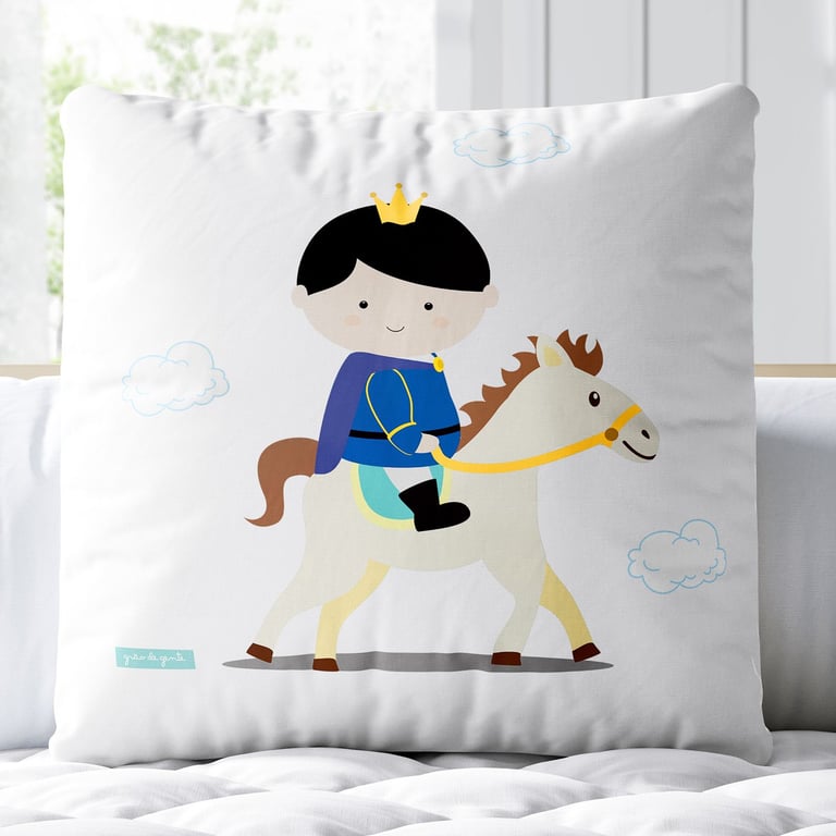 Almofada Quadrada Príncipe Filipe 30cm