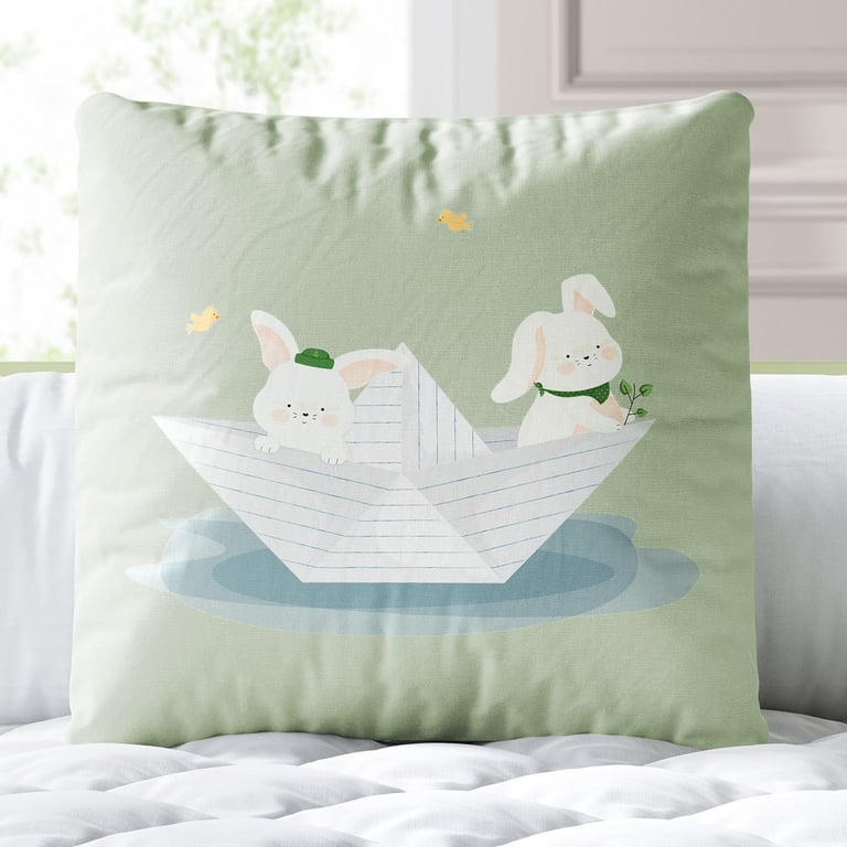 Almofada Quadrada Coelhinhos no Barco de Papel 30cm